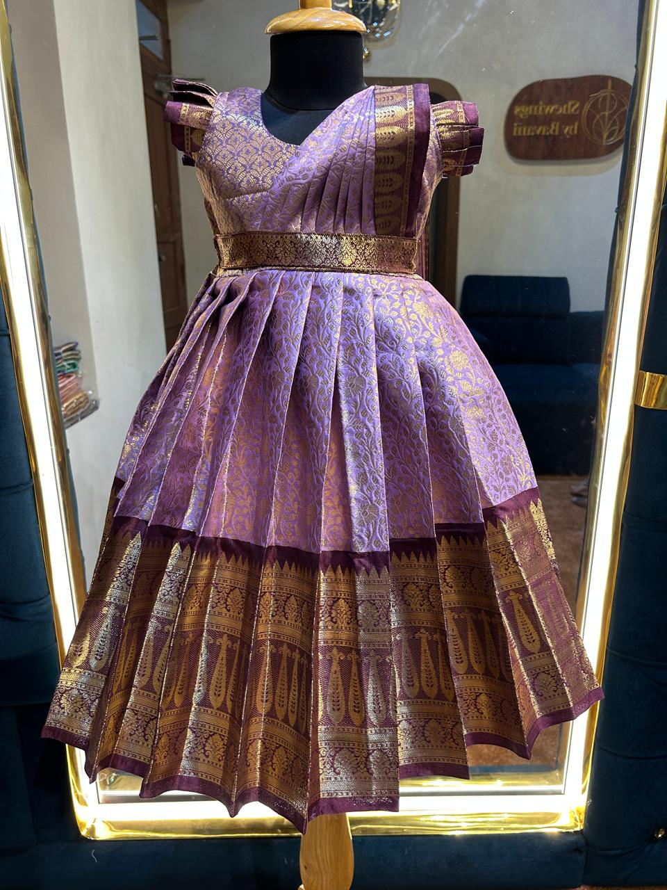 (SB323)Lilac Silk Gown with Removeable Shawl Pattern