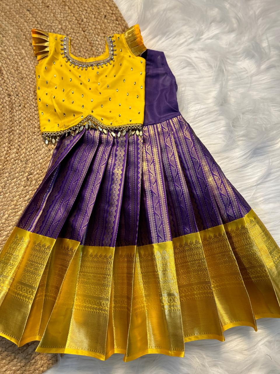 (SB261)Kannama in Samantha Pattern