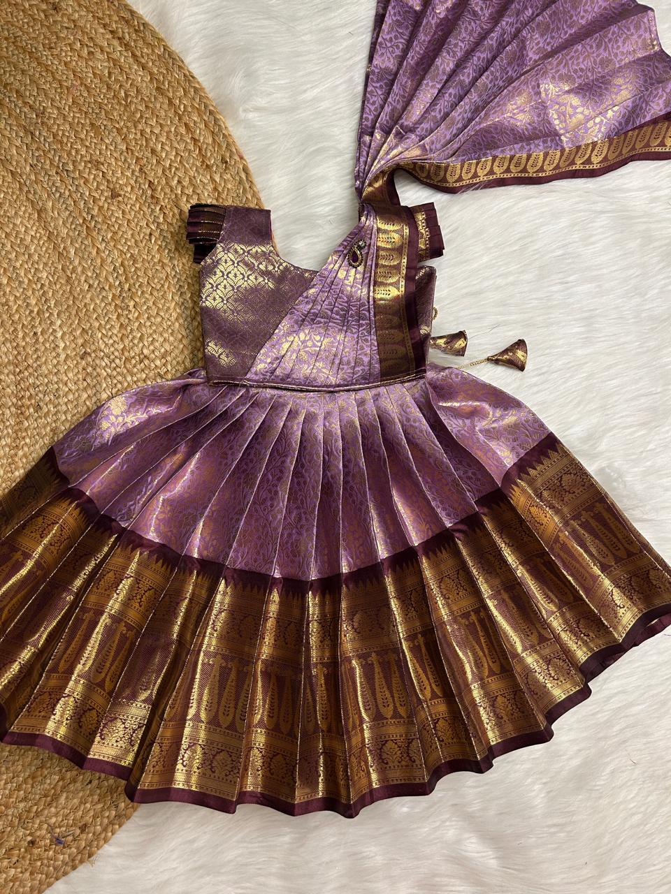 (SB304)Lilac Pavadai Sattai