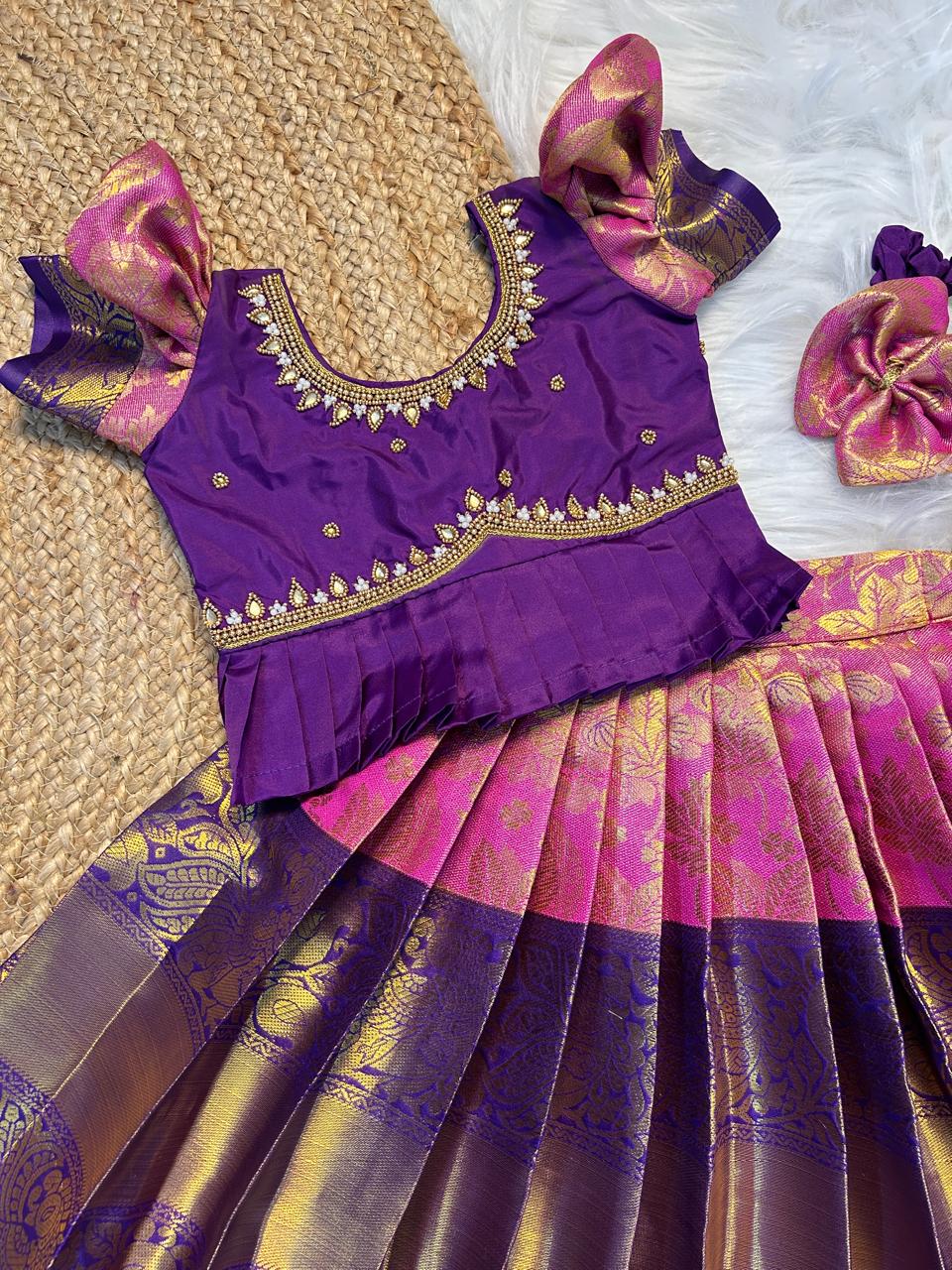 (SB270)Pink Dolphin Kanchipuram Silk