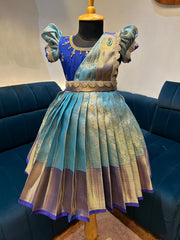 (SB331)Frozen in Removable Shawl Pattern