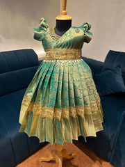 (SB364)Green Neeta Ambani Silk Gown with Removable Dupatta