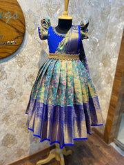 (SB246)Rithu - Removable Shawl Pattern