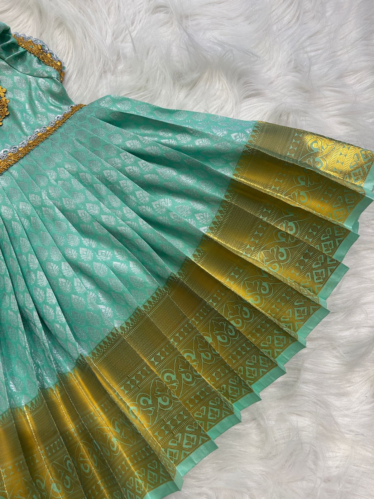 (SB387)Seashell - Seagreen with Silver and Golden Zari Weaved Kanchipuram Silk Gown