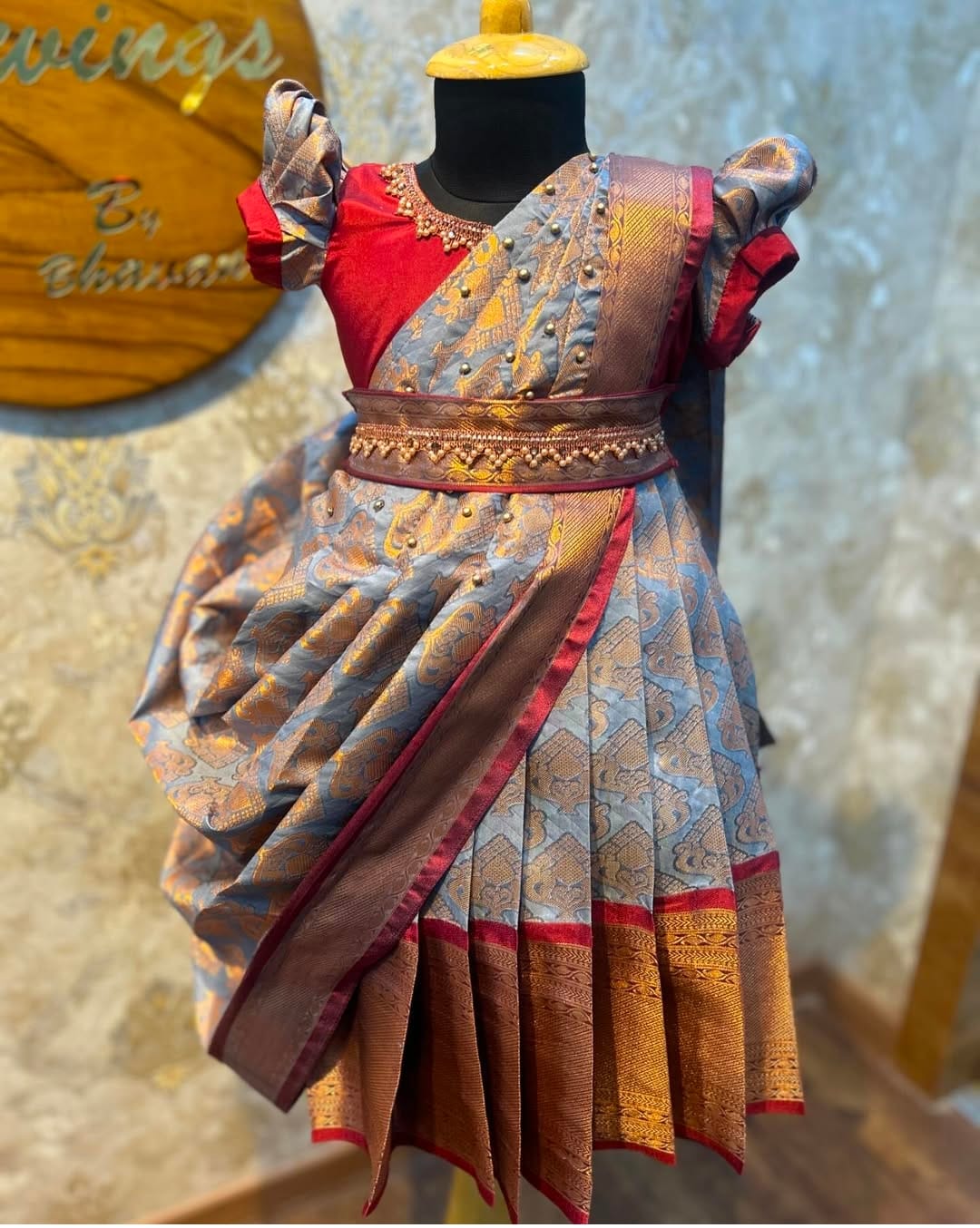 (SB057)Laya Collection Grey with Red Combo Kanchipuram Silk Gown with Pleated Shawl