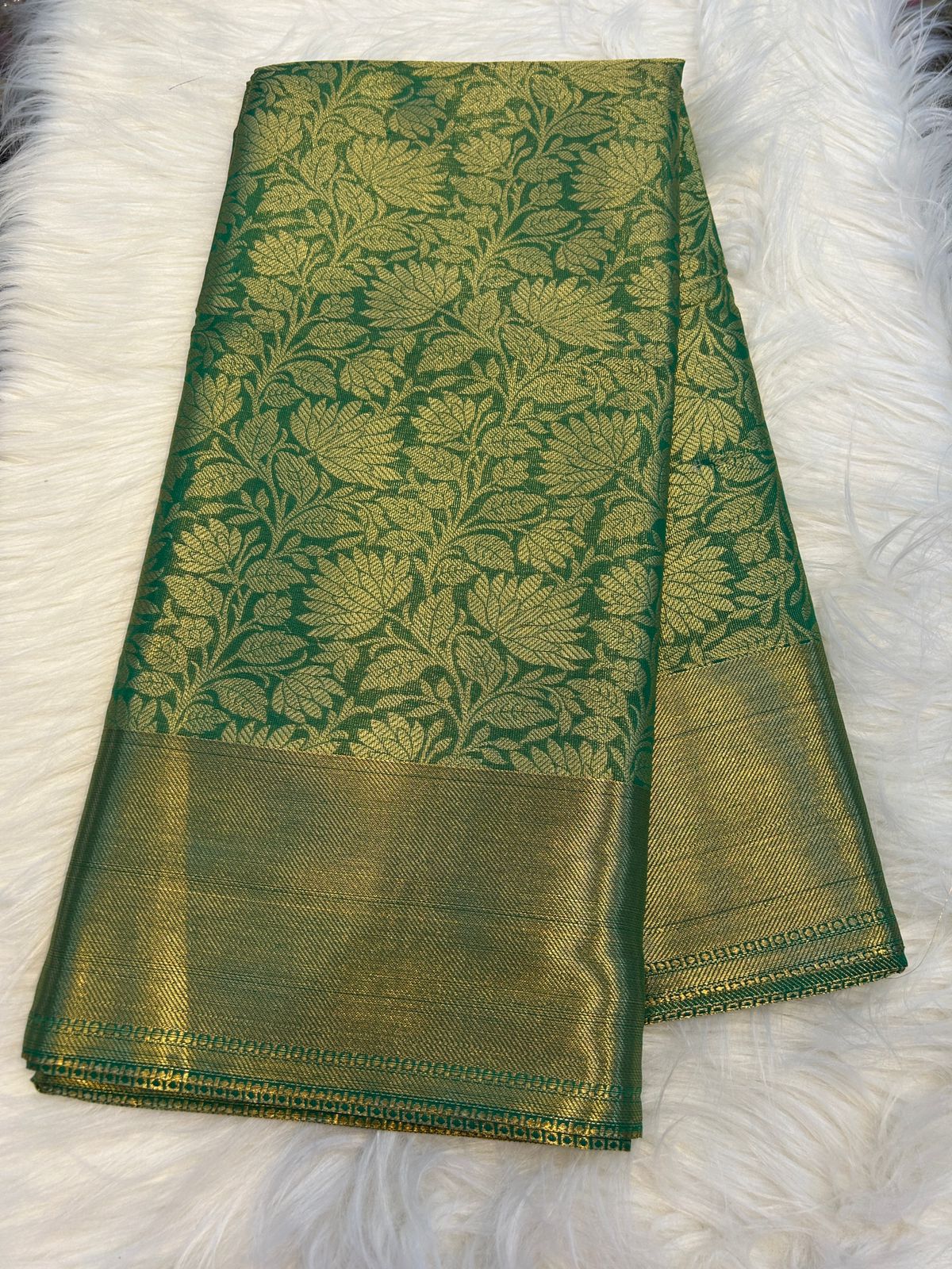 (SBS003)Green Neeta Ambani Premium Saree