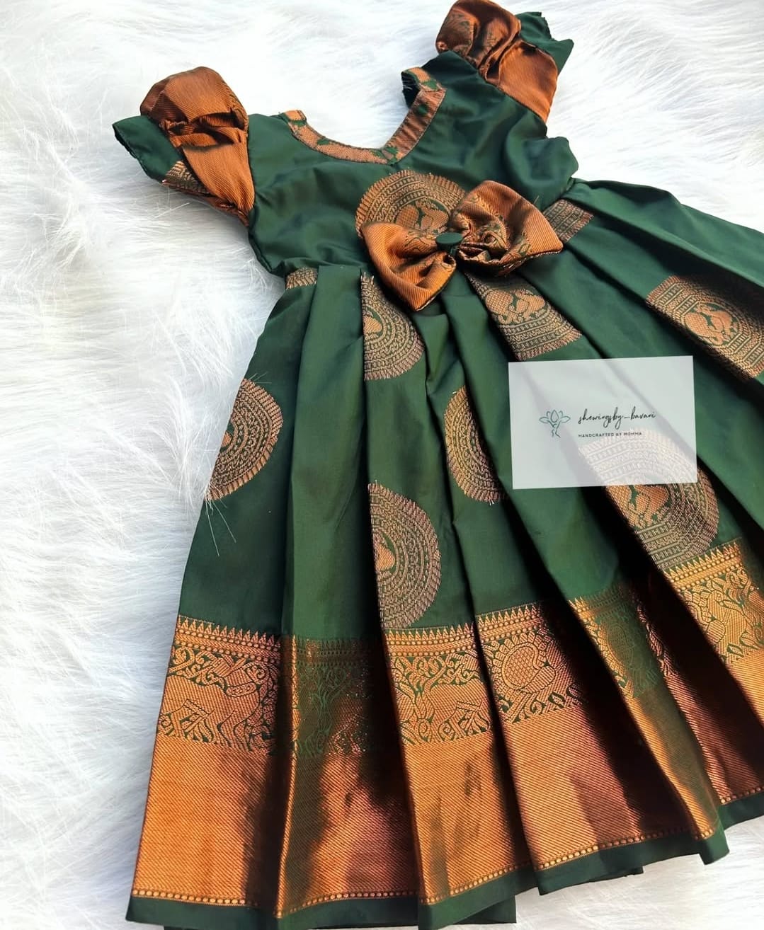 (SB105)Selvam Kanchipuram Silk Gown