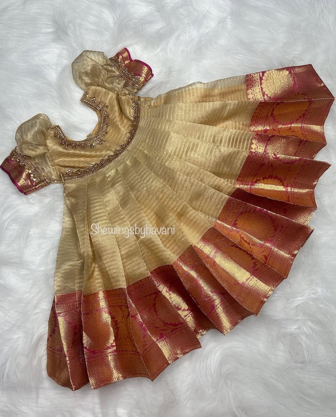 (SB080)Golden with Pink Silk Gown