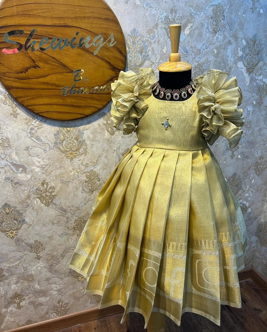 (SB147)Golden Maria Silk Gown
