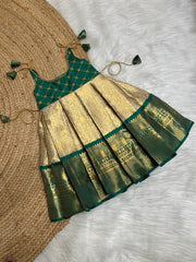 (SB412)Maragatham -  Green with Golden Kanchipuram Semi Silk Gown