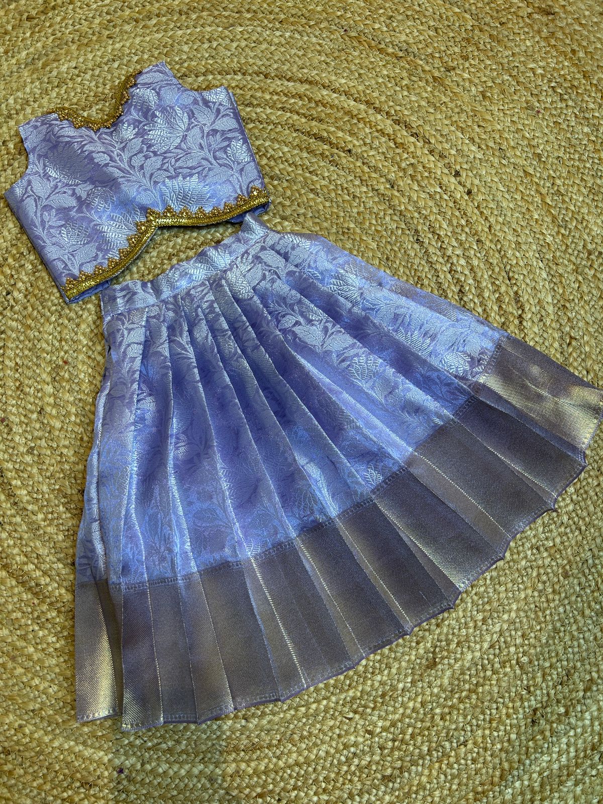 (SB429)Lavender Neeta Ambani Pattu Pavadai
