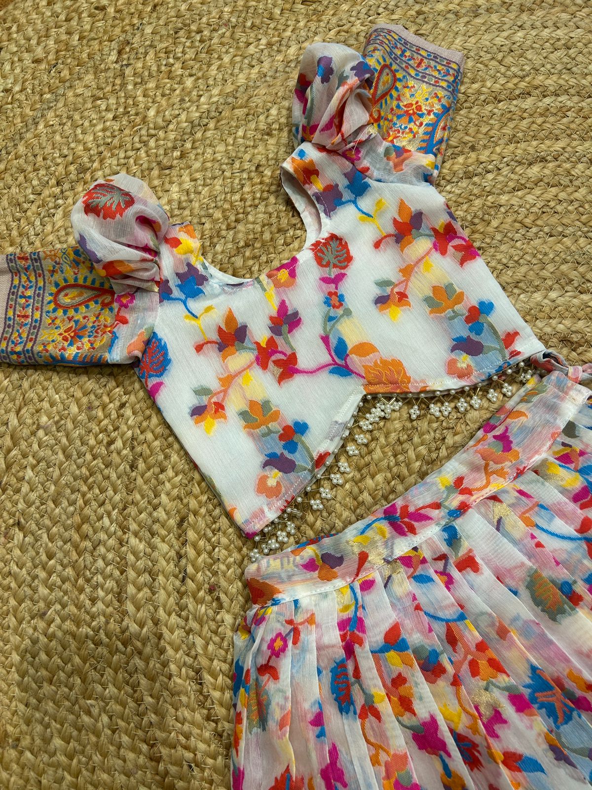 (SB431)Aish - Beautifully Colour Threads Weaved Pavadai Sattai