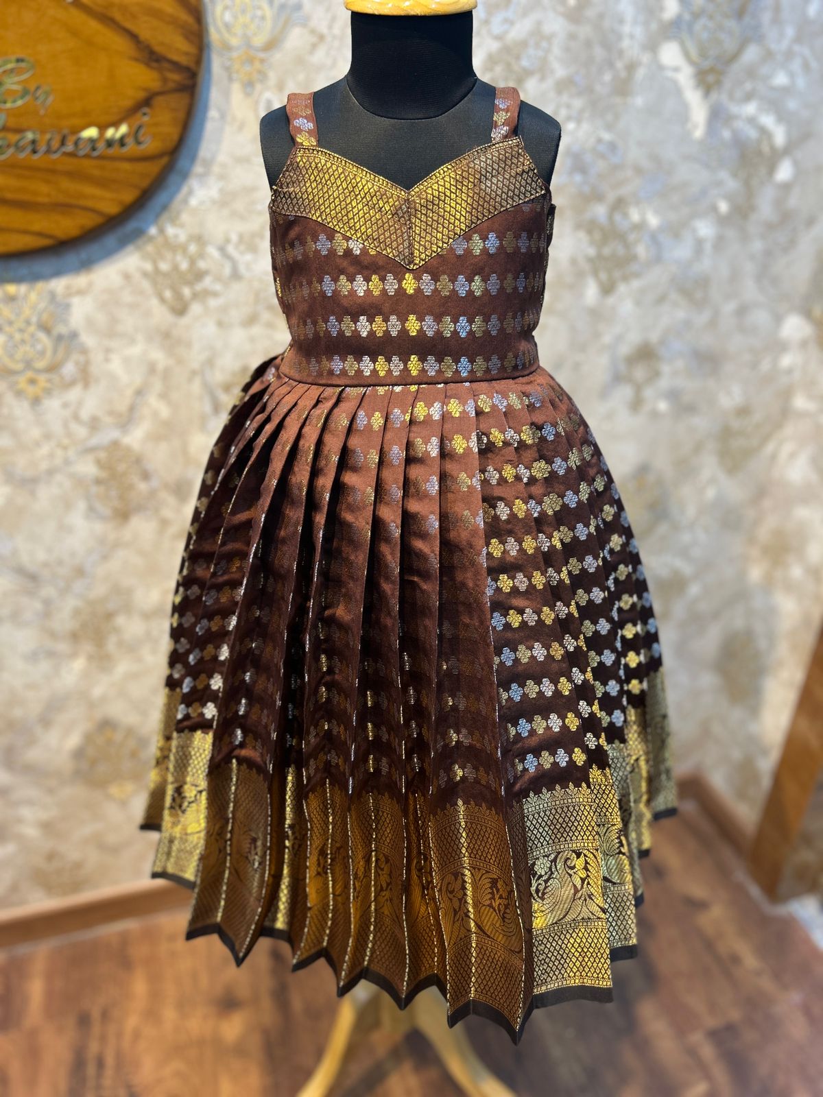 (SB462)Kanakavathi - Traditional Yet Asethetic Kantara costume Pattu gown