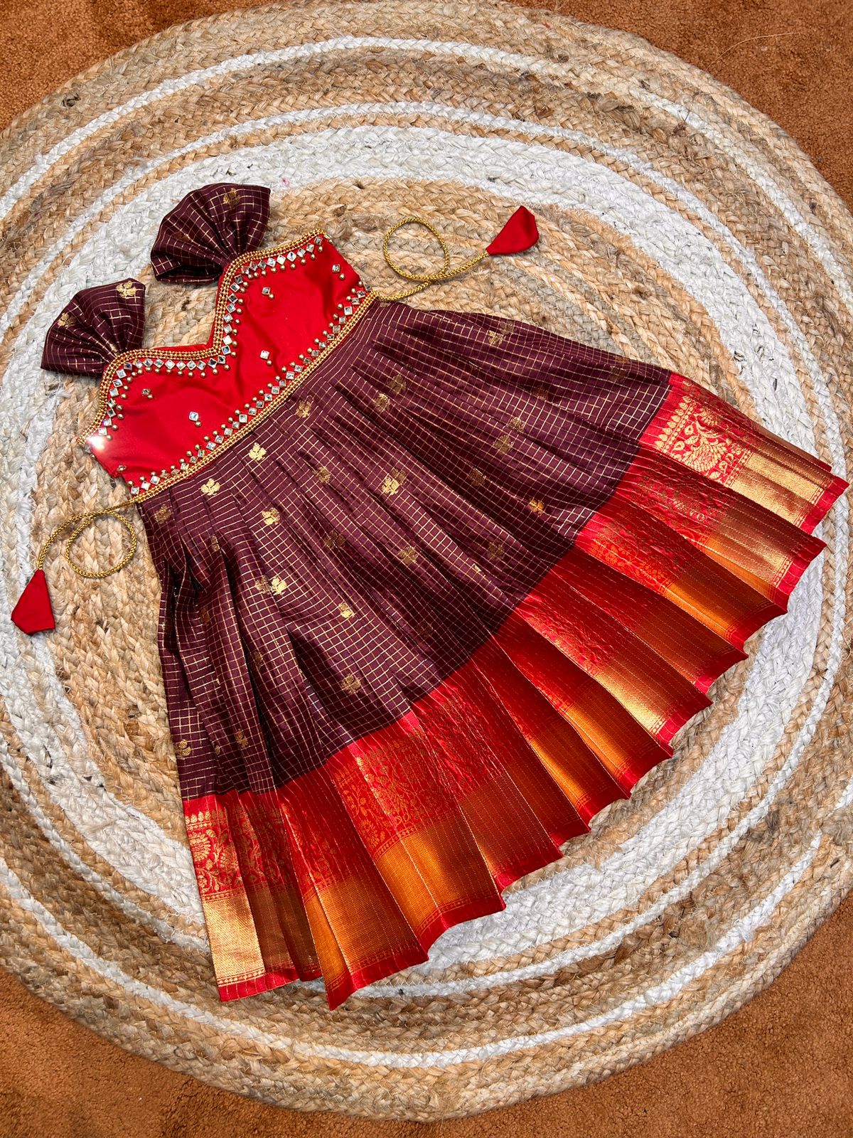 (SB509)Brown with Red Gadwal Silk Gown