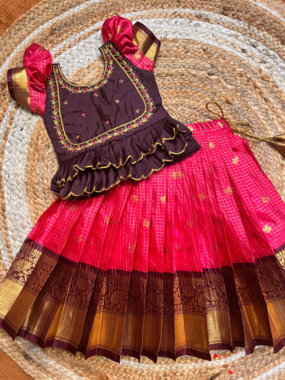 (SB511)Sembaruthi - Gadwal Silk Kehenga