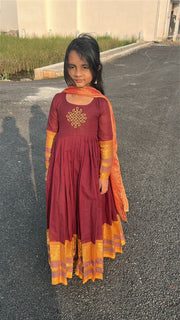 (MAX05)Parasakthi - Chettinad Pure Cotton Aari Maxi with Duphatta