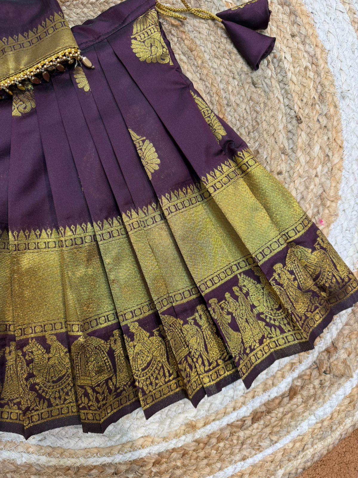 (SB548) Pallaku Brown Silk Lehenga