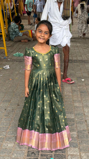 (MAX17) Dark Green with Pink Gadwal Silk Gown
