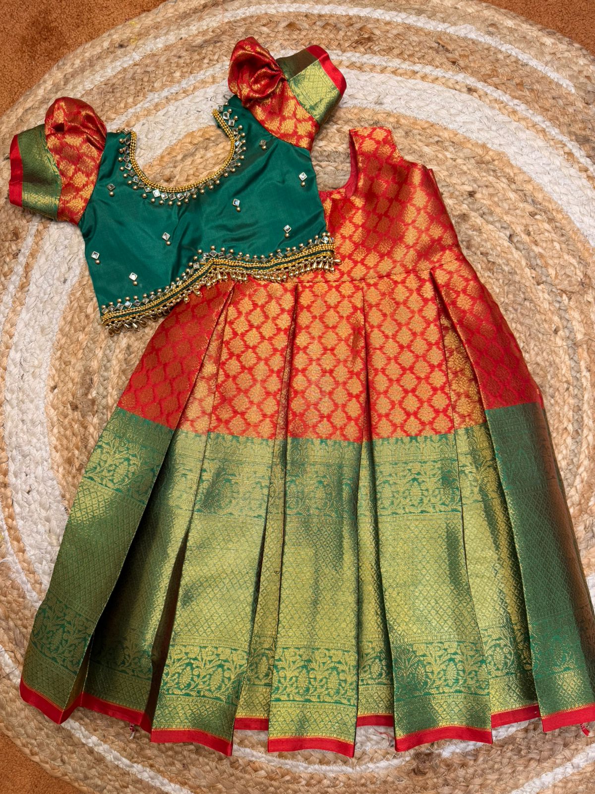 (SB558)Red with Green Traditional Pavadai Sattai