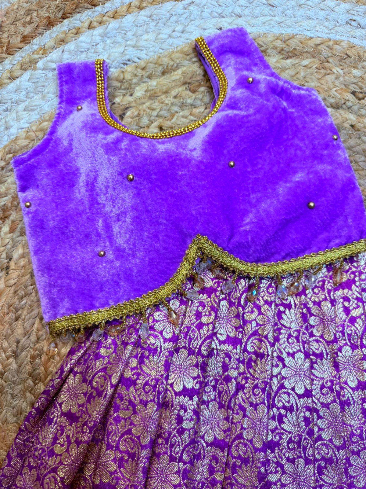 (SB574) Lavi - Lavender Luxurious Banarasi Lehenga