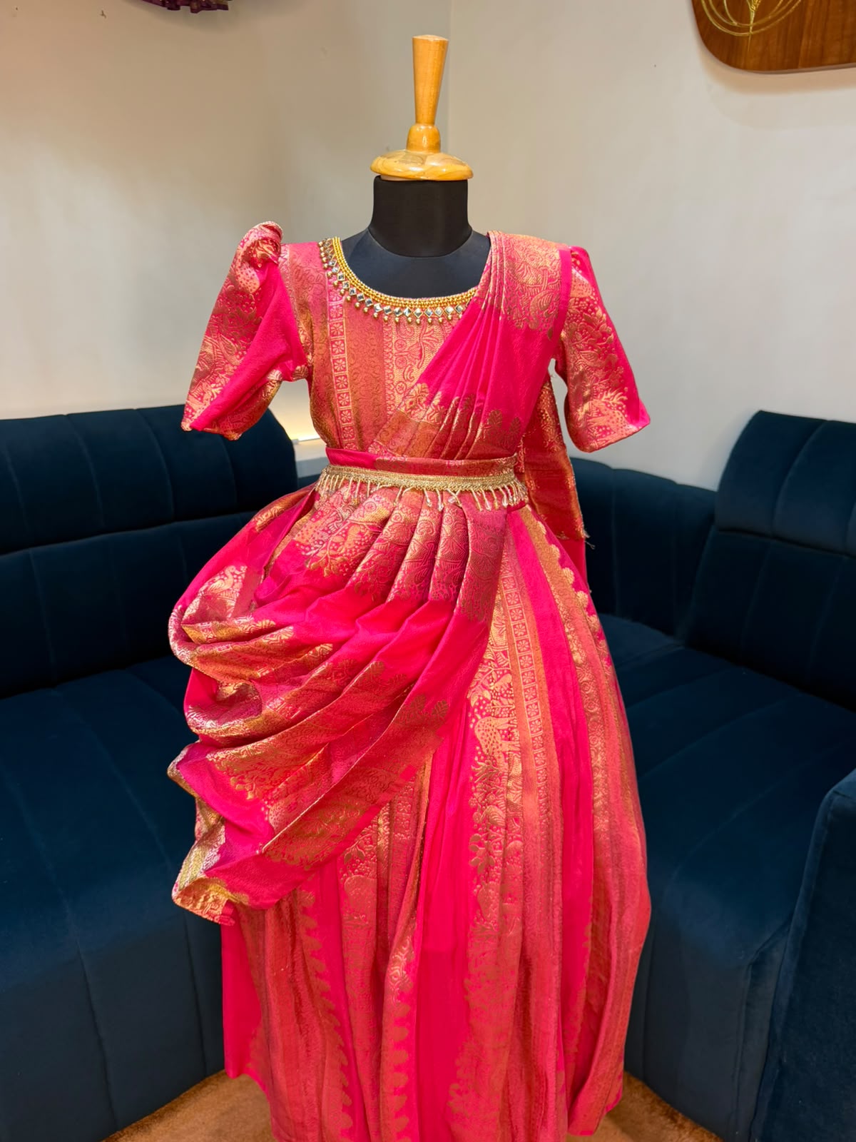 (SB633) Khadi Drape Model Silk Gown