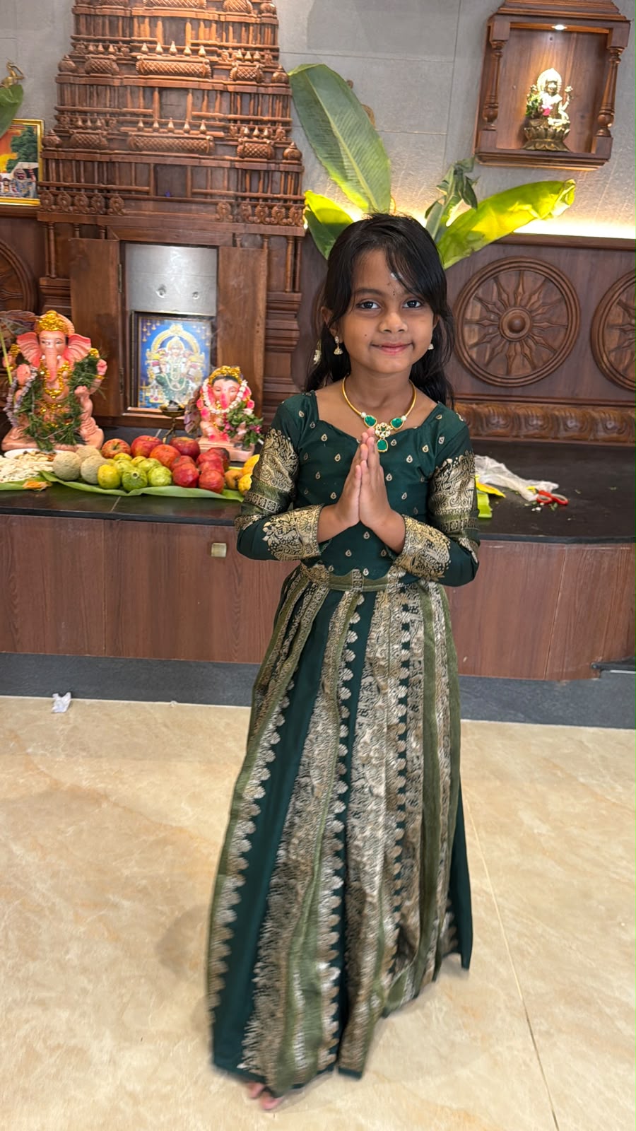 (SB634) Green Pure Khadi Pavadai sattai