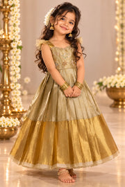 (SB687) Thanga Thamarai Silk Gown