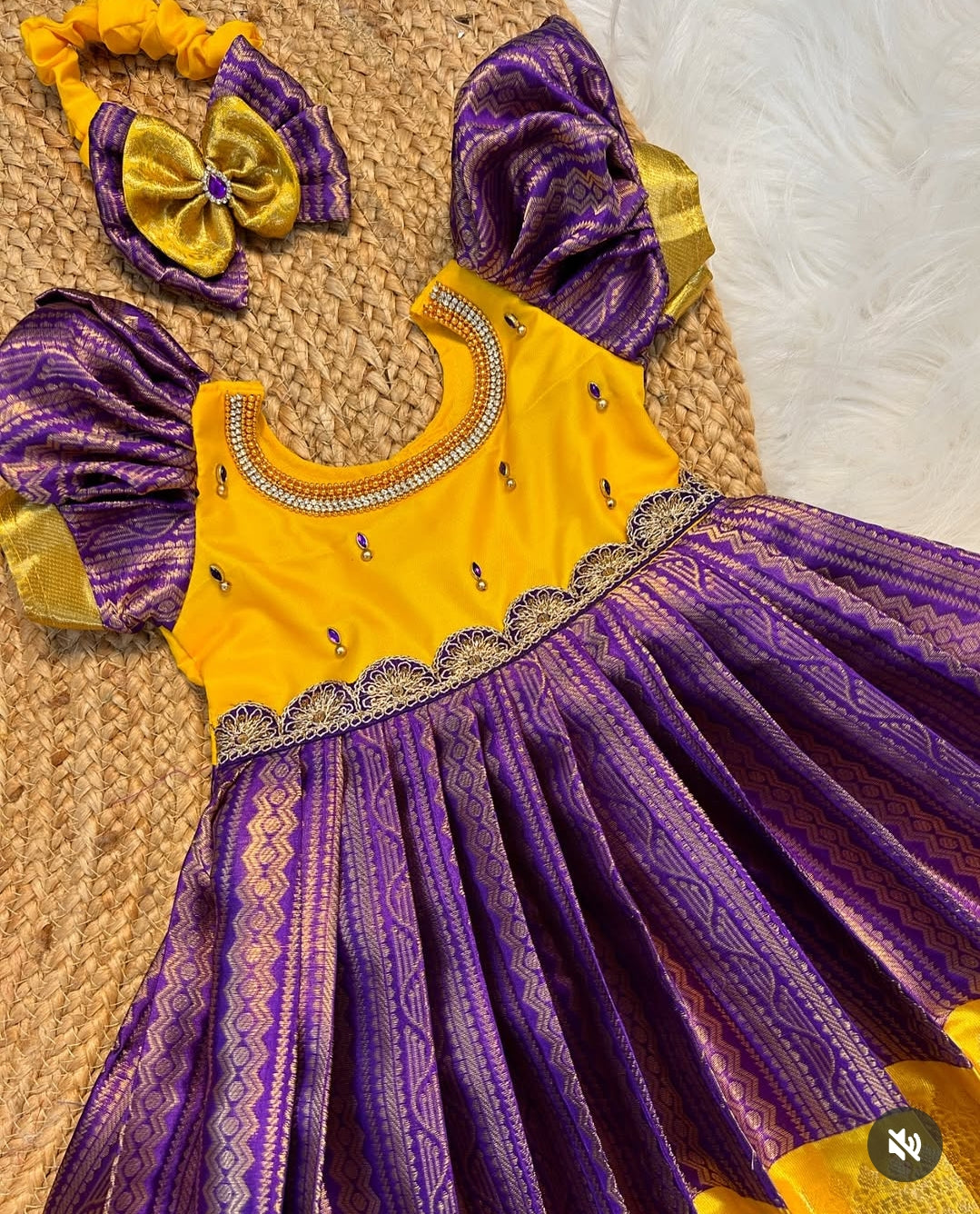 (SB238) Kannama- kanchipuram Semi silk Gown